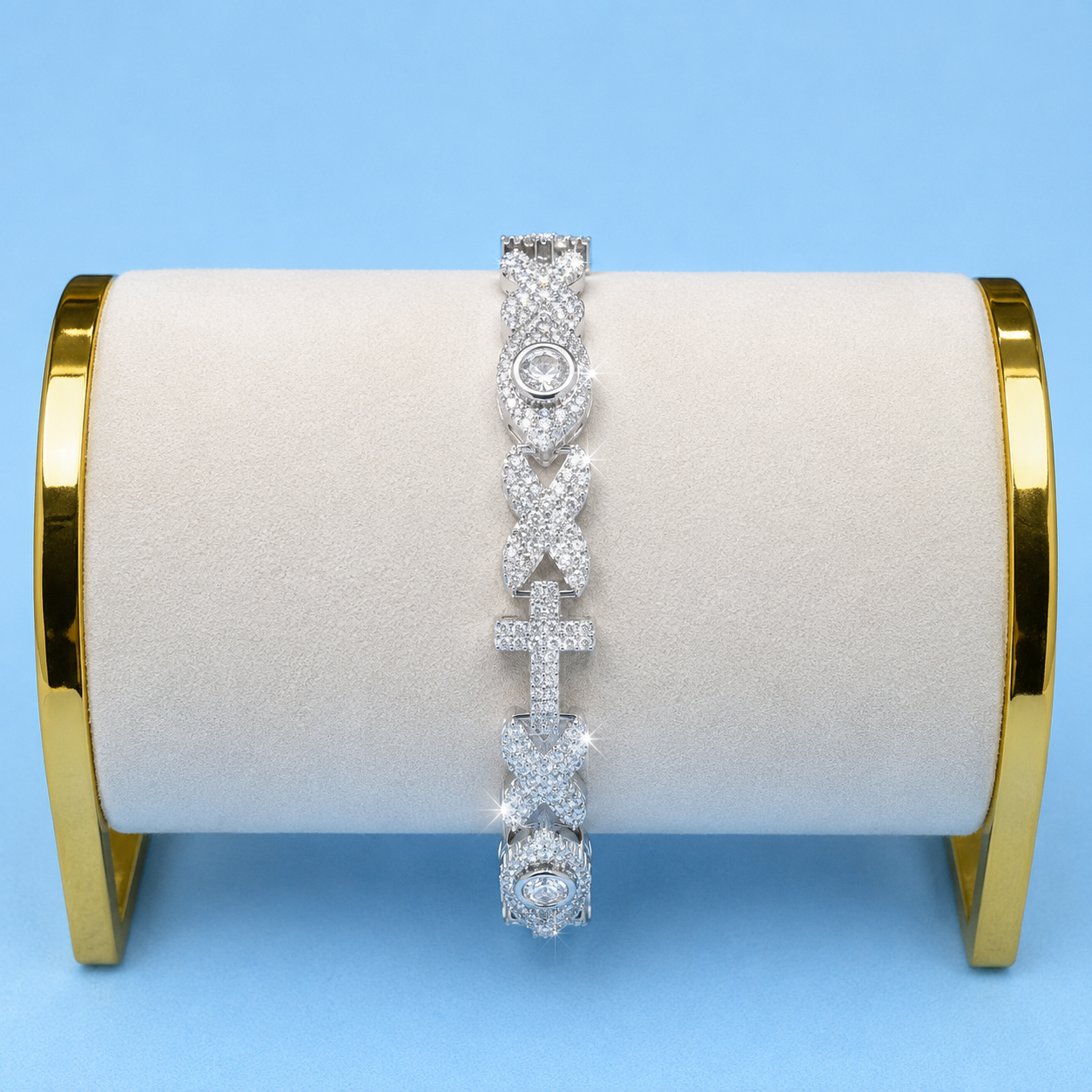 9MM CROSS EYE BRACELET