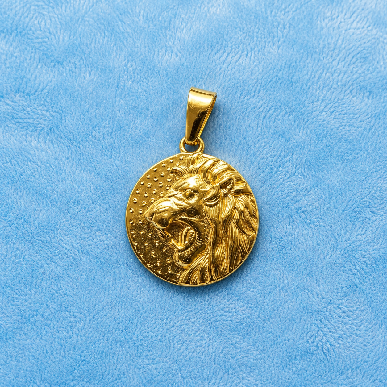 Gold Roaring Lion Pendant