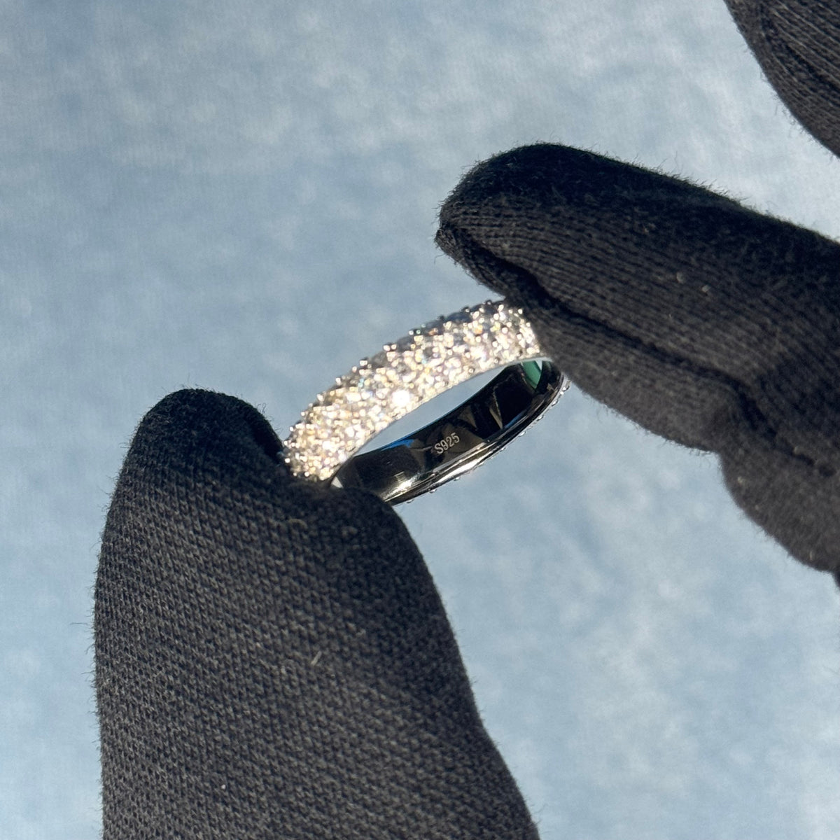 PAVE RING 8mm VVS MOISSANITE