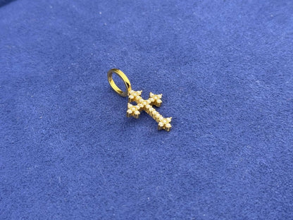 UNIQUE CROSS PENDANT - jewelryresell