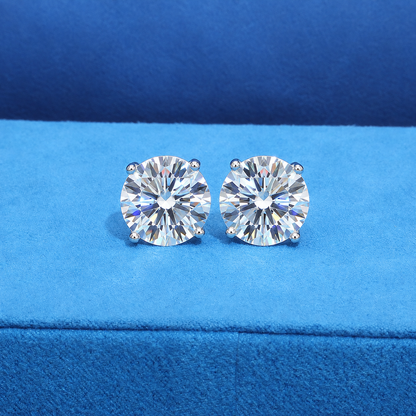8mm STUD EARRINGS VVS MOISSANITE
