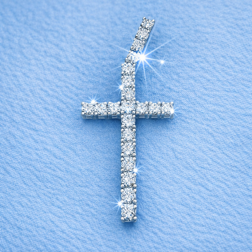 CROSS PENDANT VVS MOISSANITE