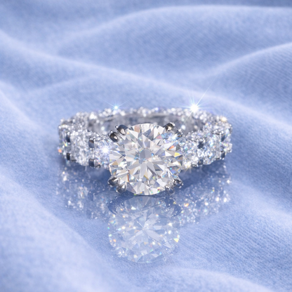 5ct ROUND MAIN TONE MOISSANITE VVS