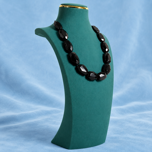 Green Velvet Chain Display