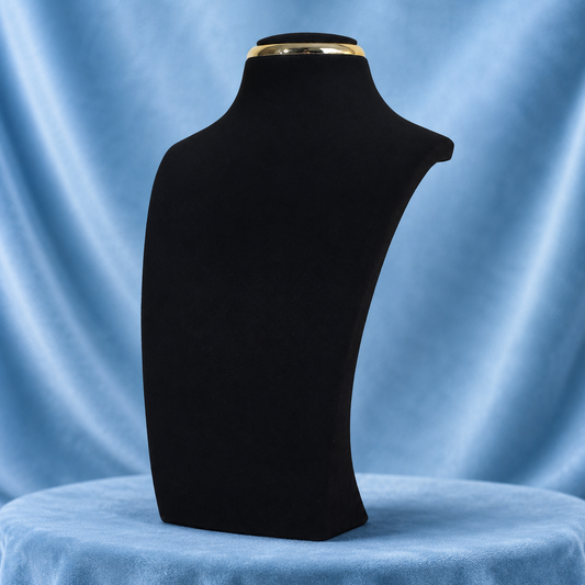 Black Velvet Chain Display