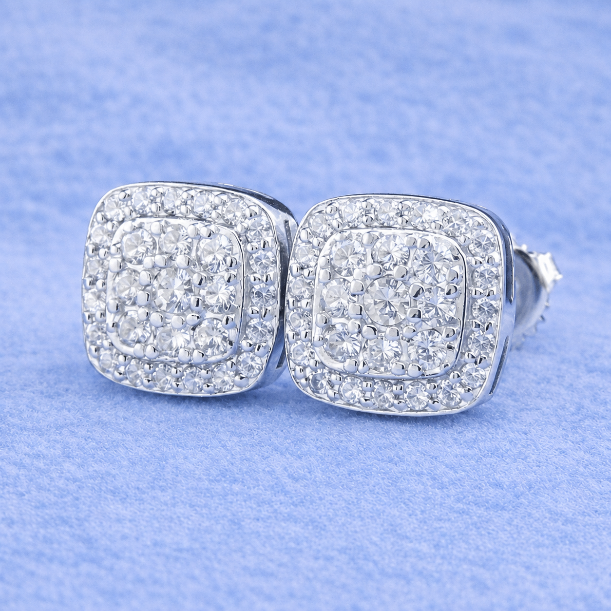 8MM STUD EARRINGS VVS MOISSANITE