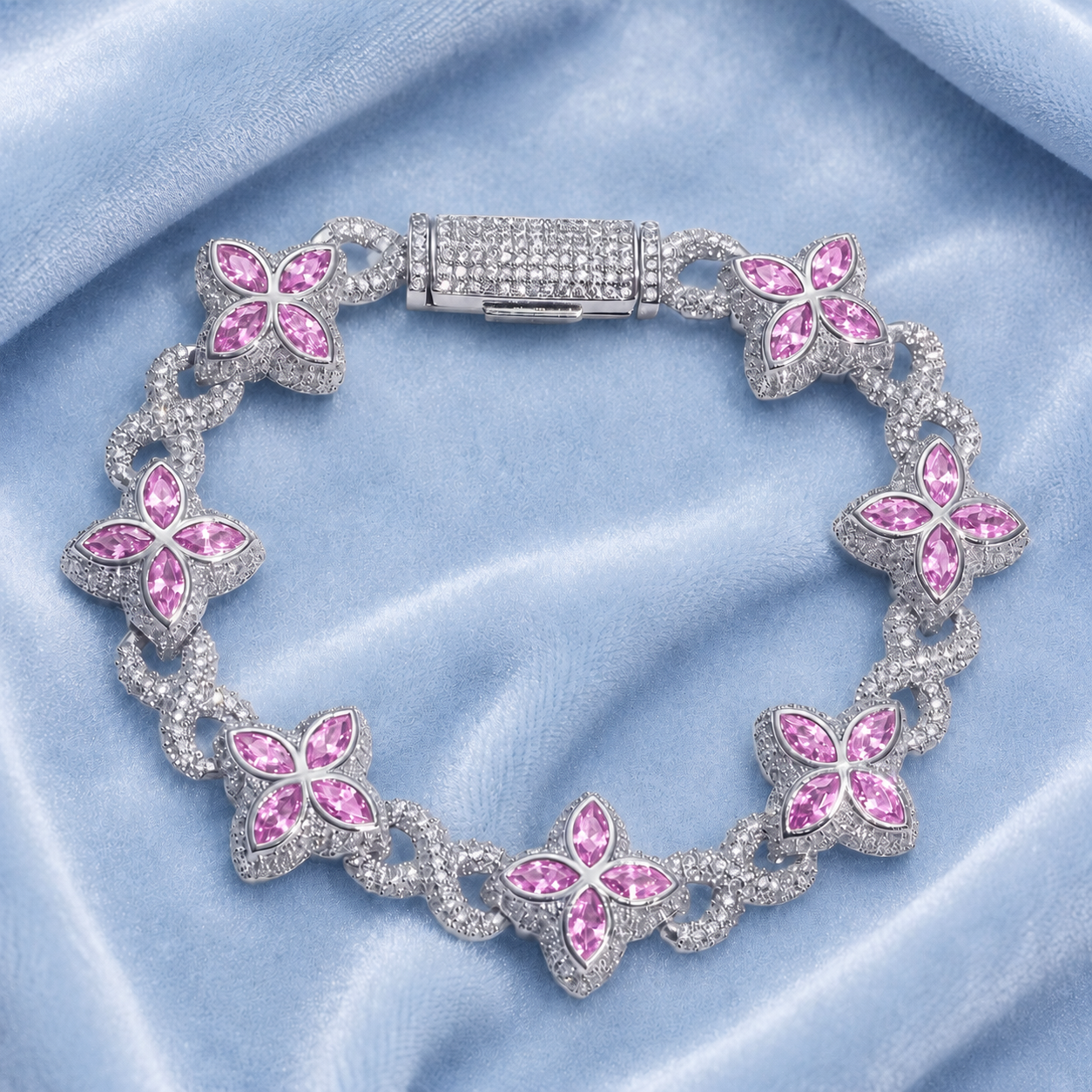 CLOVER BRACELET