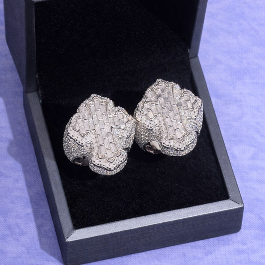 BIG CROSS RING