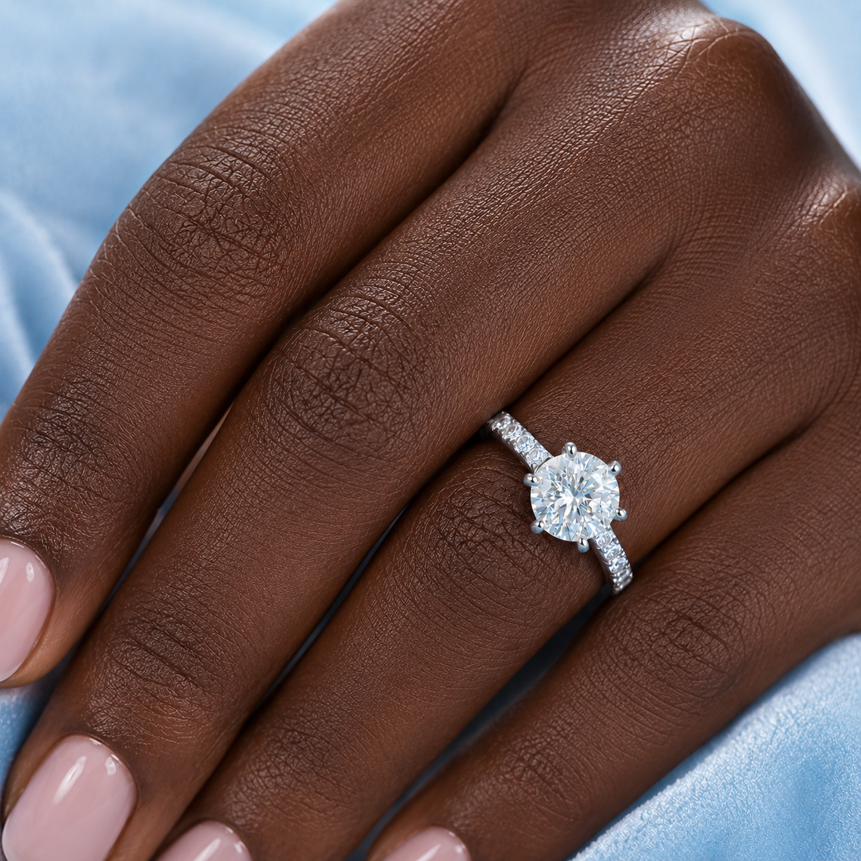 SOLITARE PAVE RING