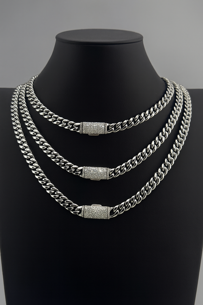 CUBAN CHAIN ICED OUT CLASP