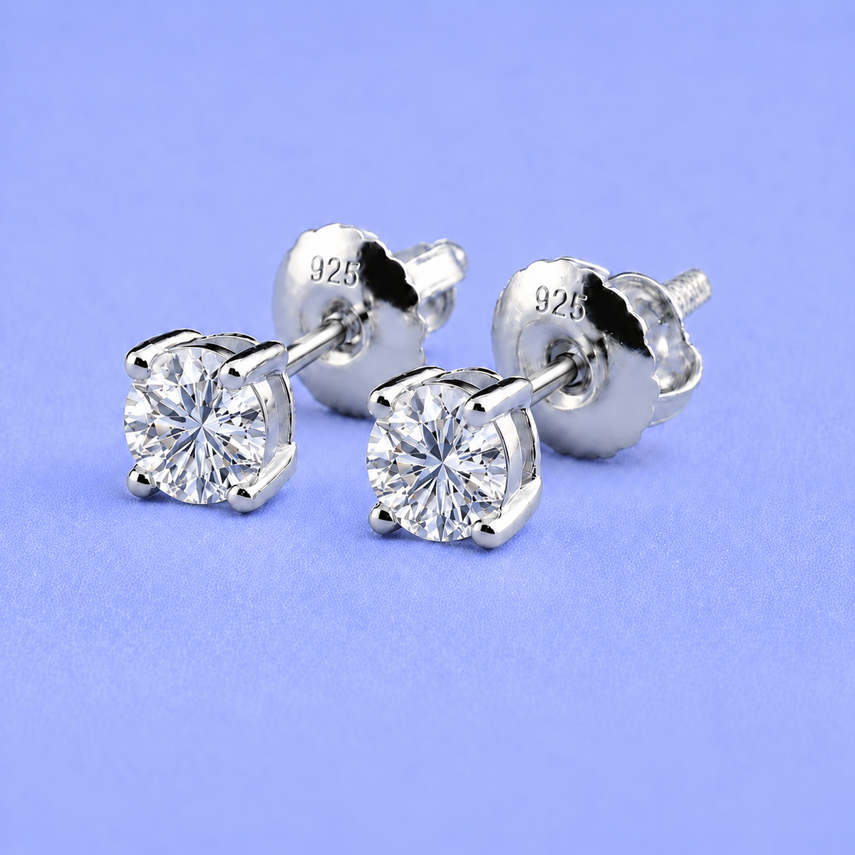 4mm STUD EARRINGS VVS MOISSANITE