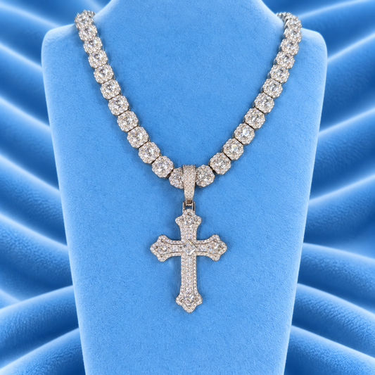 9MM CLUSTER CHAIN & CROSS PENDANT
