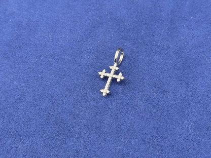 UNIQUE CROSS PENDANT - jewelryresell