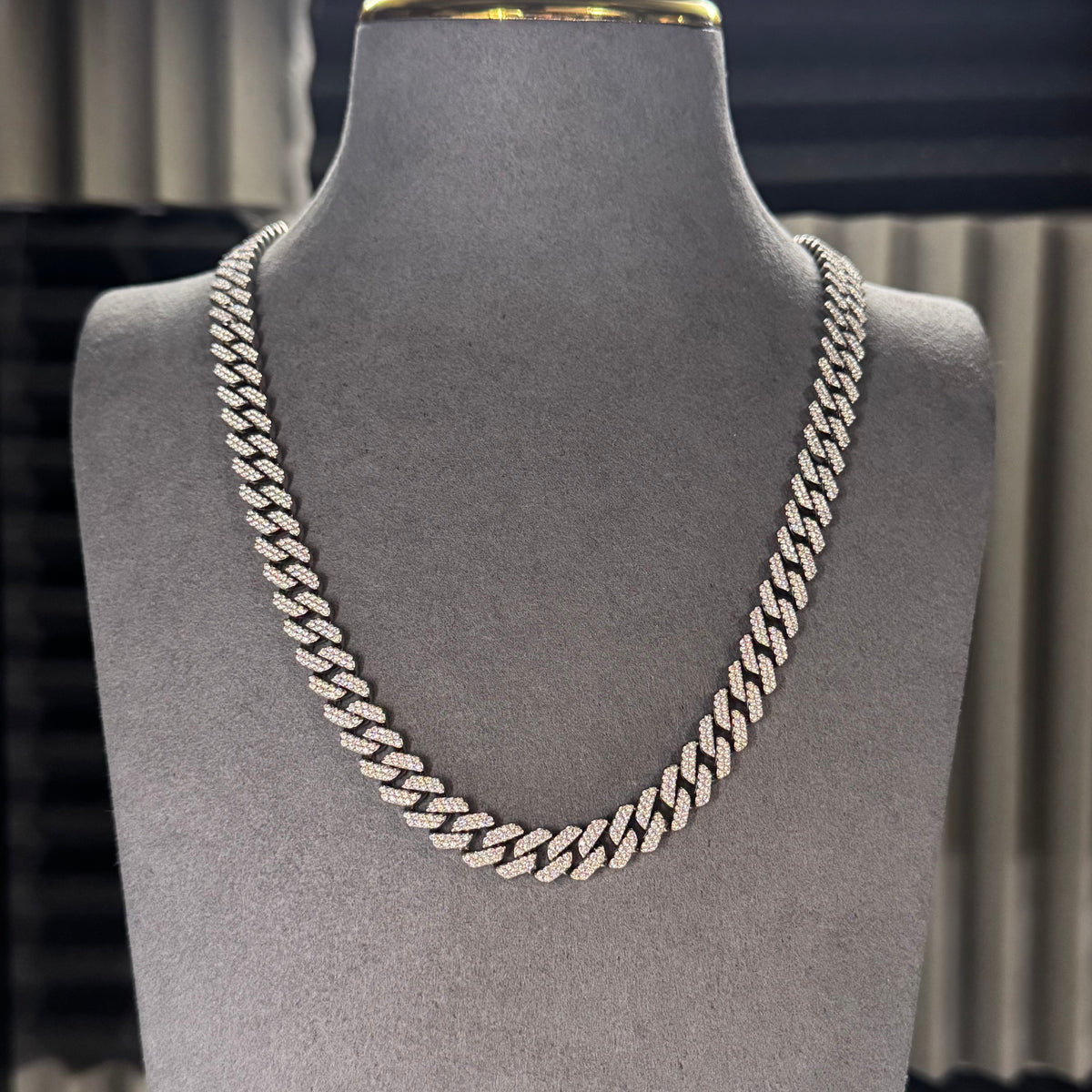 8MM CUBAN CHAIN BUTTON CLASP CZ
