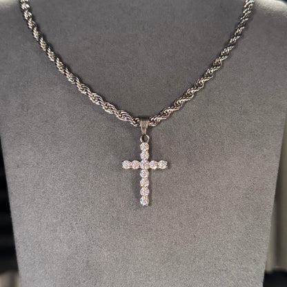 ROPE CHAIN & ICED OUT CROSS PENDANT