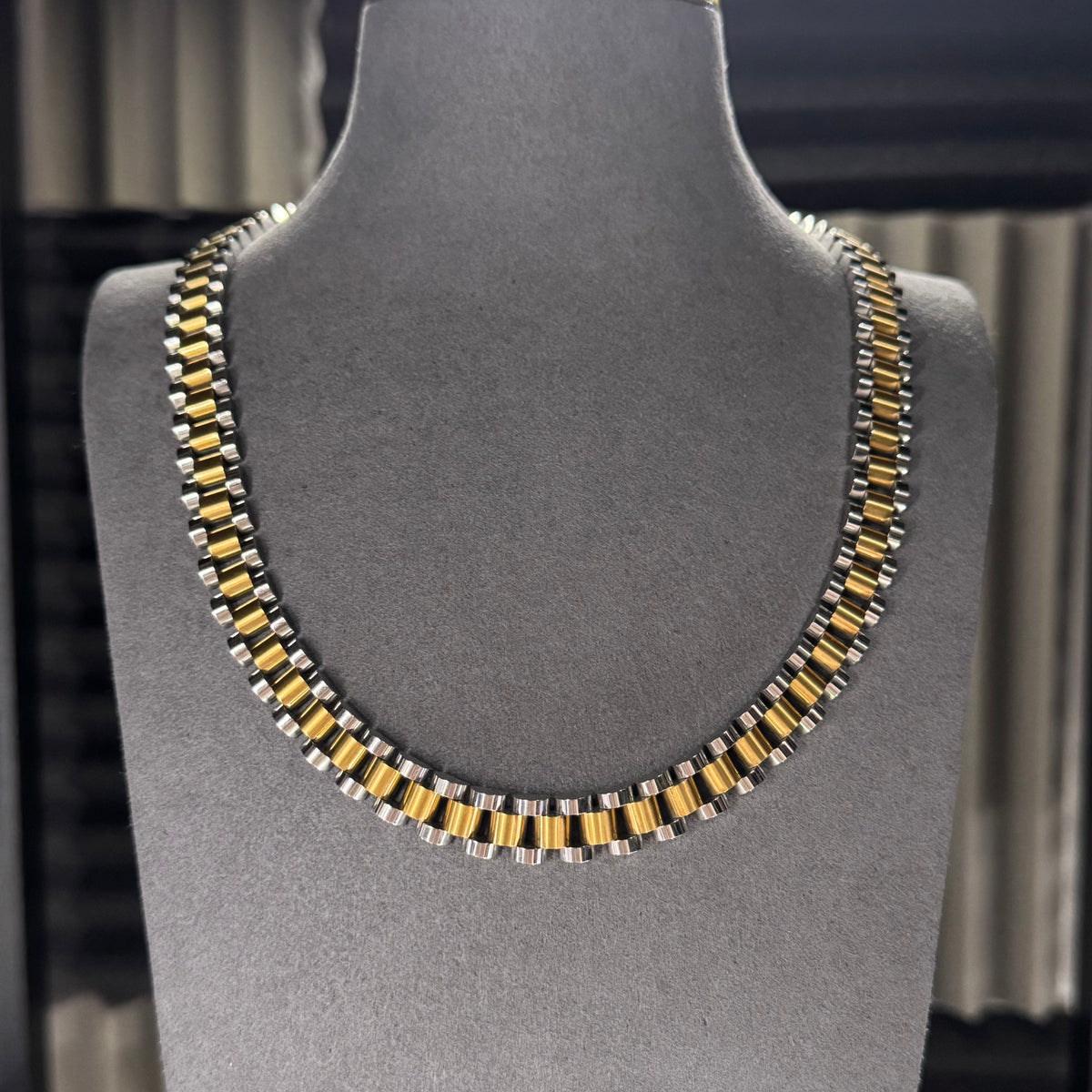 DESIGNER WATCH LINK CHAIN