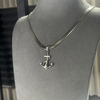 2MM SNAKE CHAIN WITH SAILER PENDANT