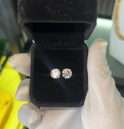 8mm STUD EARRINGS VVS MOISSANITE 4CTW