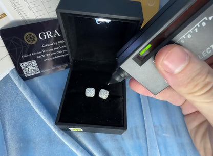 8MM STUD EARRINGS VVS MOISSANITE