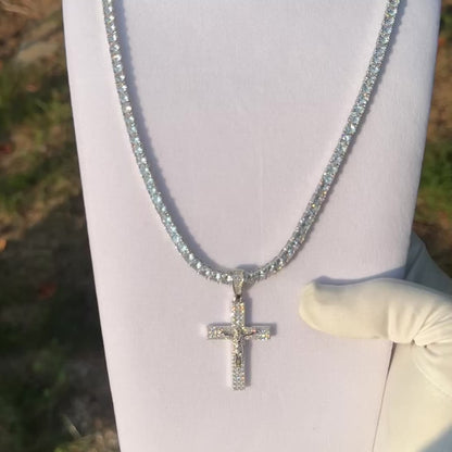 Cross Crucifix Pendant MOISSANITE VVS