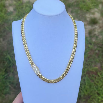 8MM CUBAN CHAIN VVS MOISSANITE