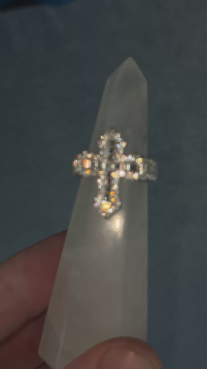 CROSS RING MOISSANITE VVS